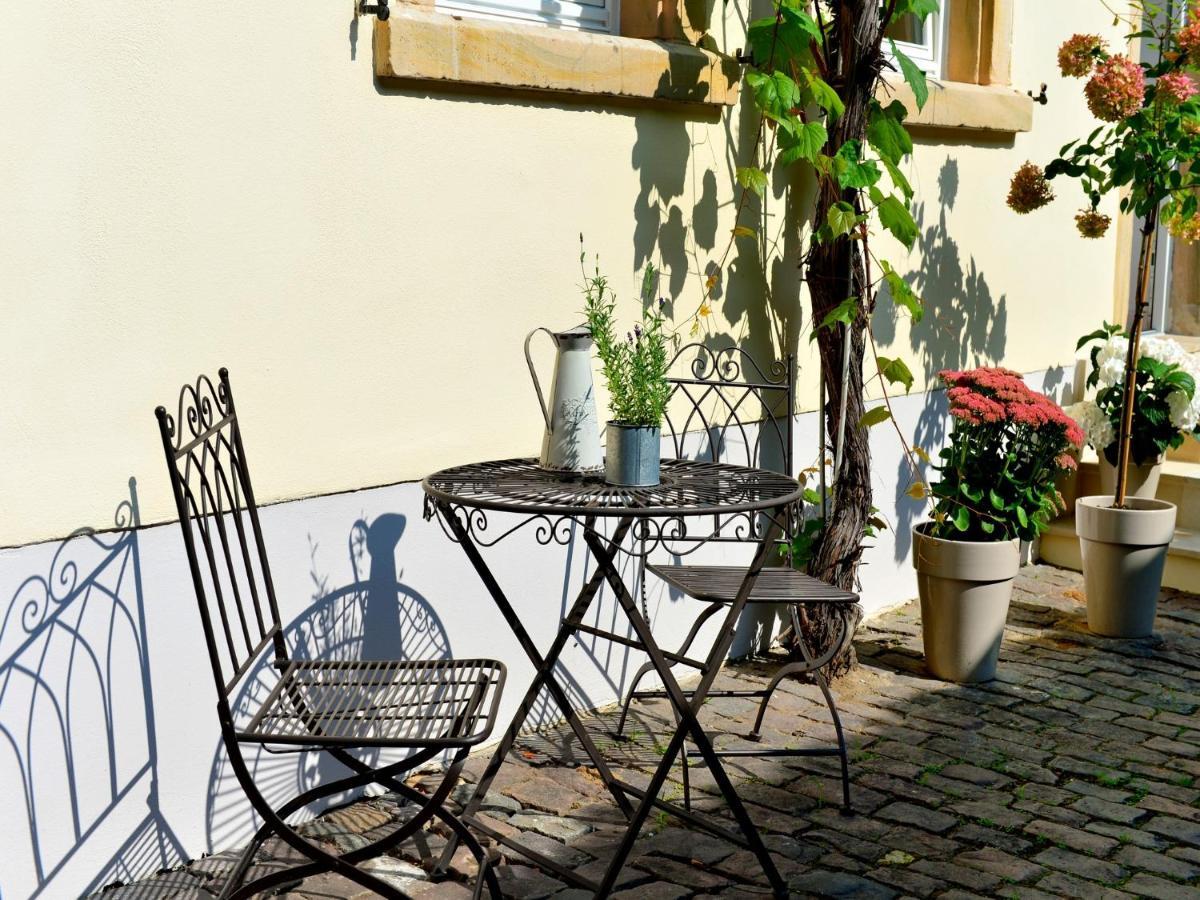 Gaestehaus & Weingut Gehrig Weisenheim am Sand Esterno foto
