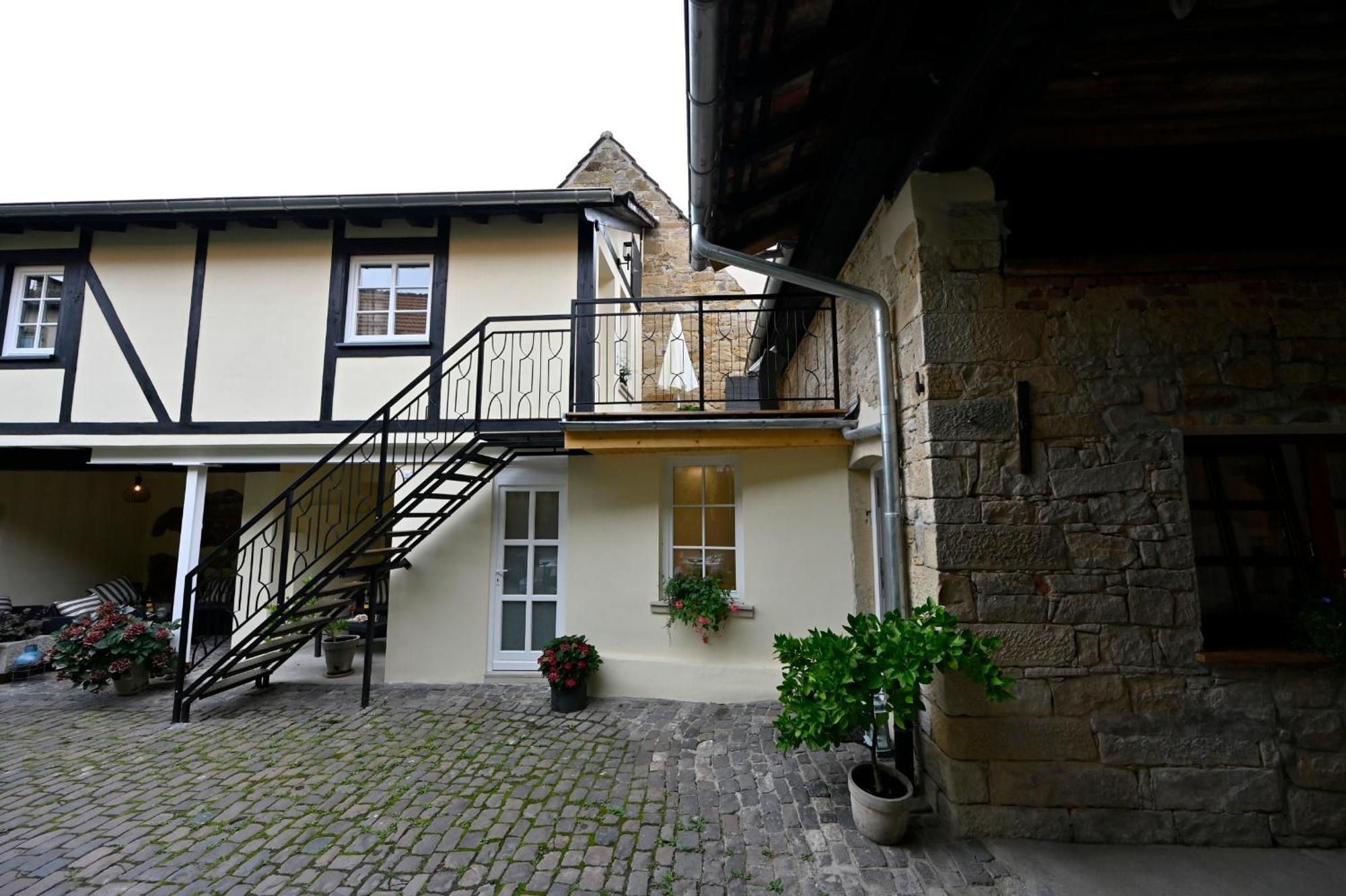 Hotel Gastehaus & Weingut Gehrig Weisenheim am Sand Camera foto